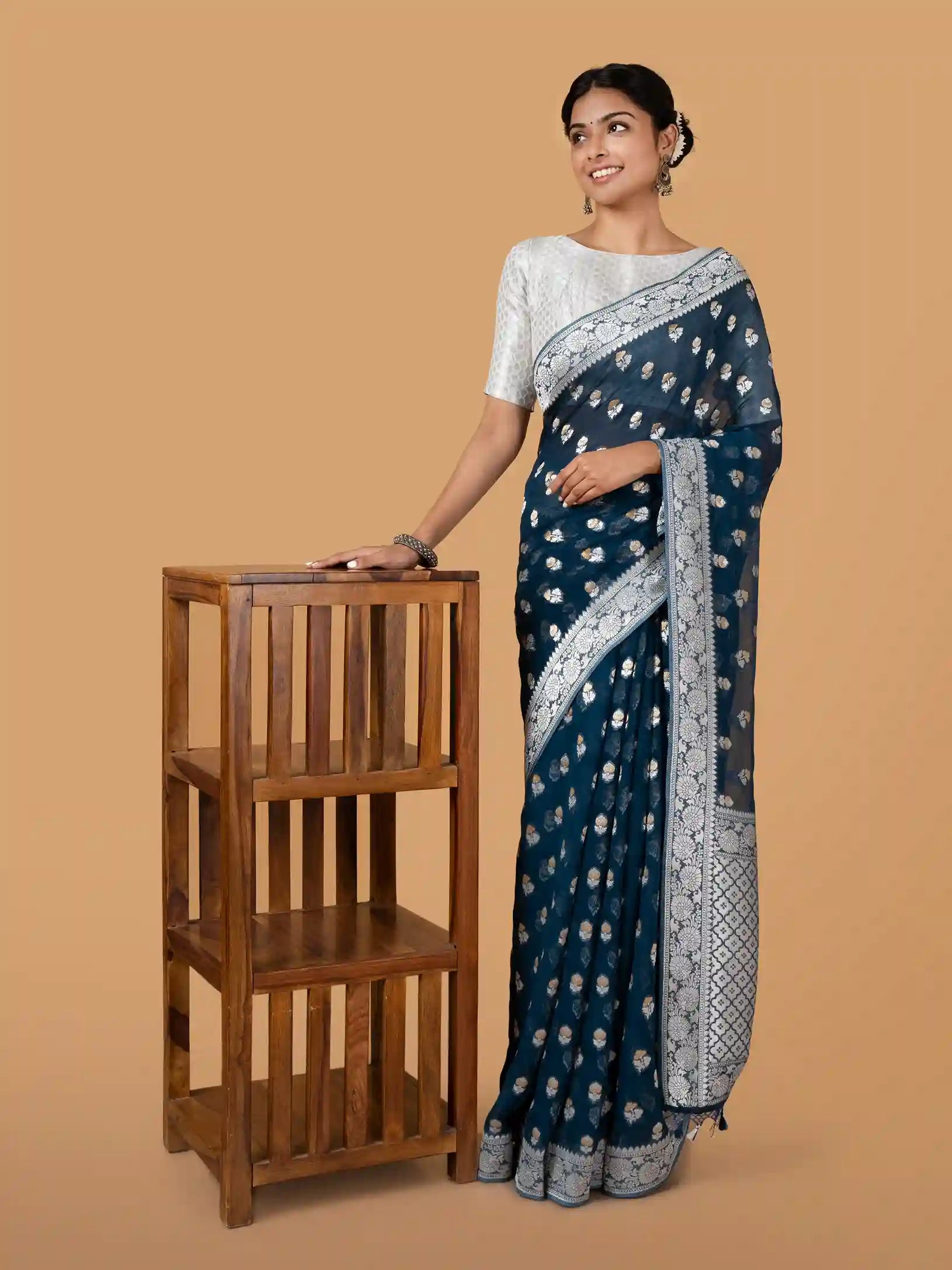 Pure Viscose Kadhai Meena